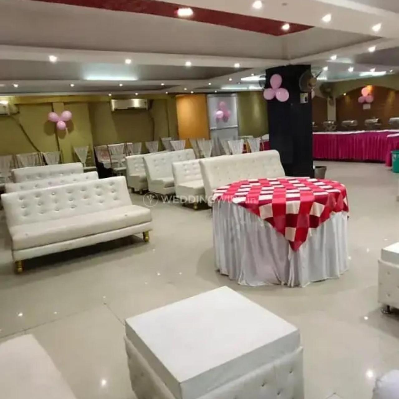New Kumar Hotel & Banquet Lucknow Eksteriør bilde