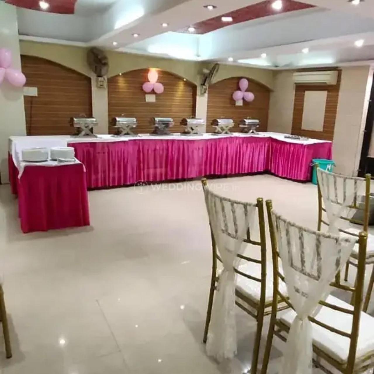 New Kumar Hotel & Banquet Lucknow Eksteriør bilde
